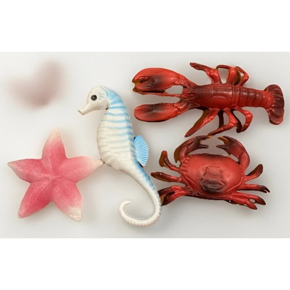 Nautical Plastic Blow Mold Sea Creature Set - Lobster, SeaHorse, Starfish, Crab